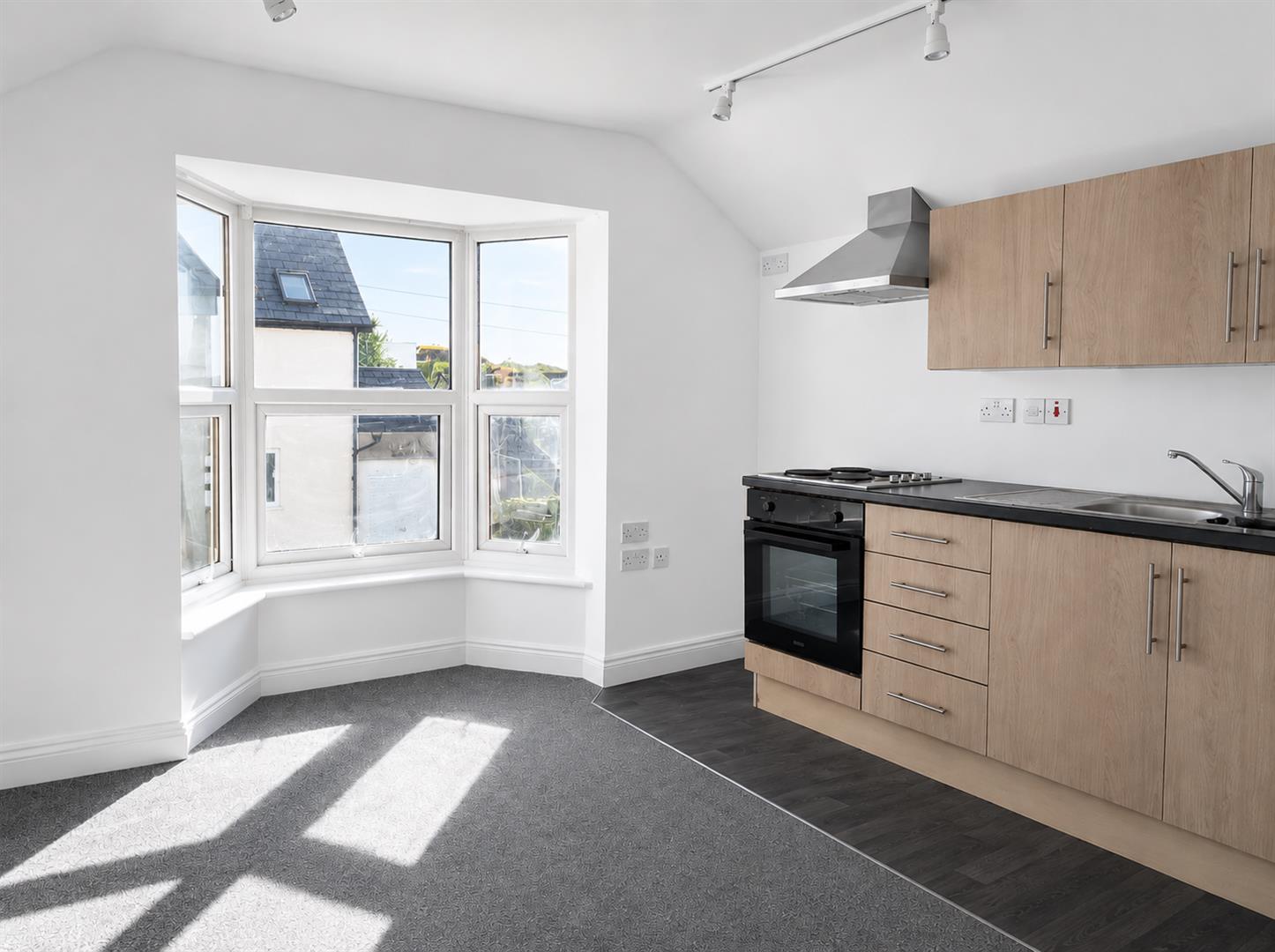 Trevose Avenue, Newquay photo - 2